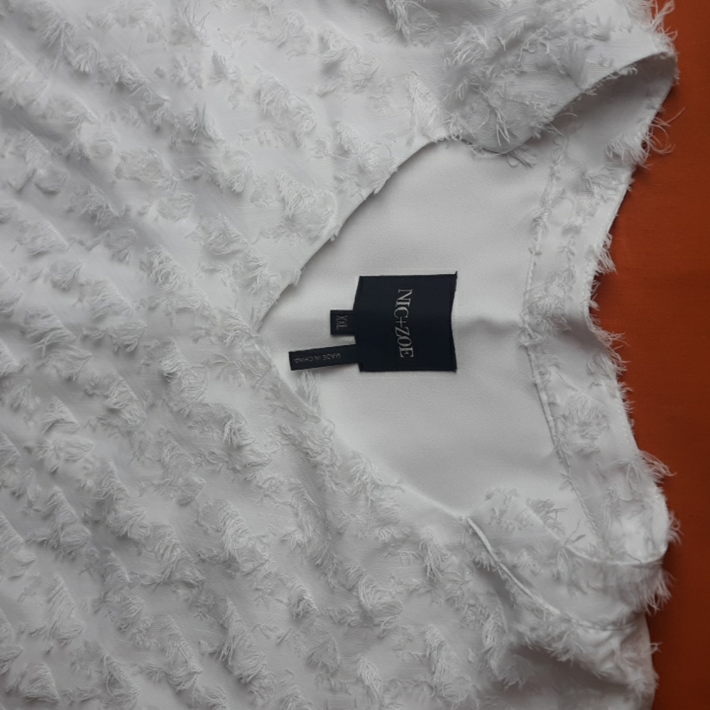 DRESS ~ mini - Picture 2 of 8